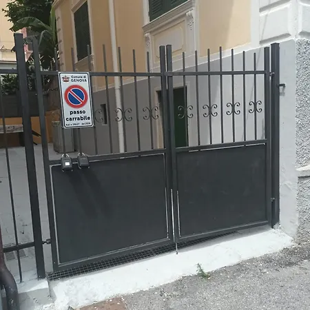 La Casa Di Betty Con Parcheggio * Genua